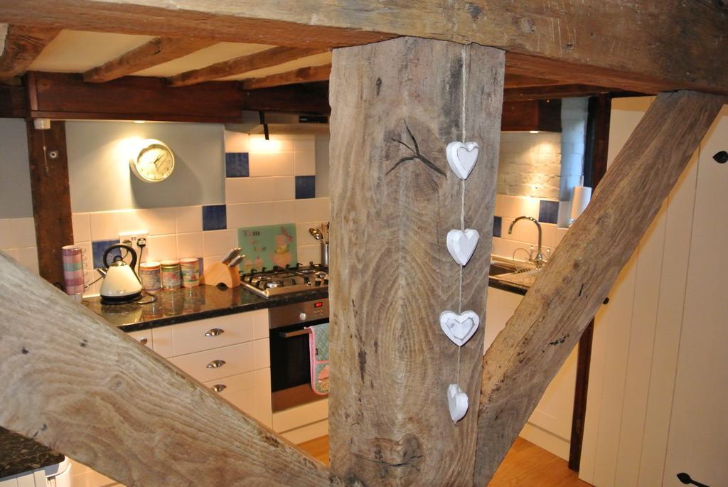 Frith Farm House Cottages Newnham  Oda fotoğraf